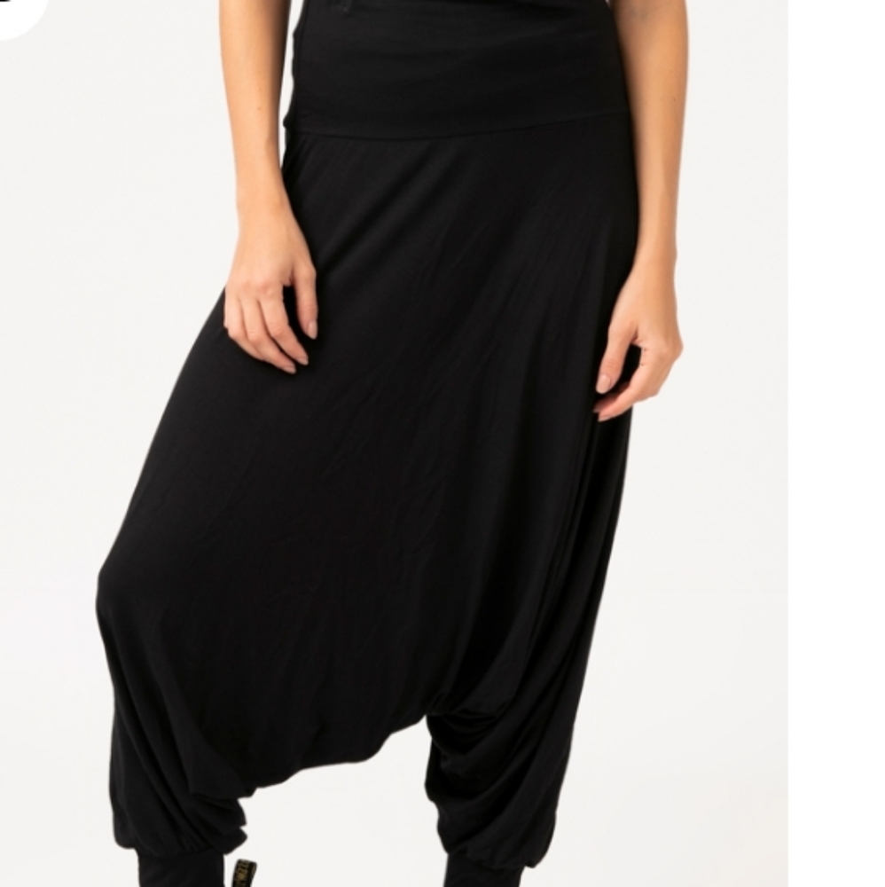 Drop crotch pants